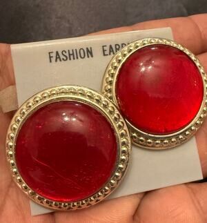 Vintage post earrings circa 1980
